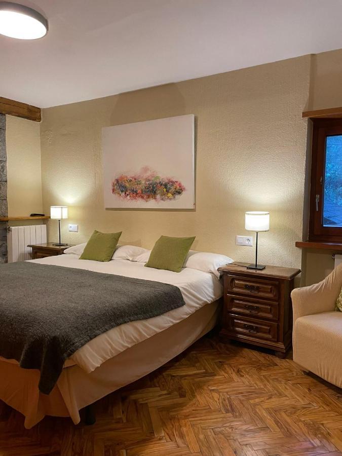 Hotel Vallibierna Benasque Buitenkant foto