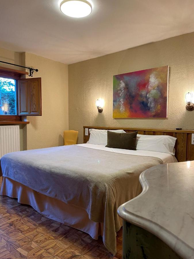 Hotel Vallibierna Benasque Buitenkant foto