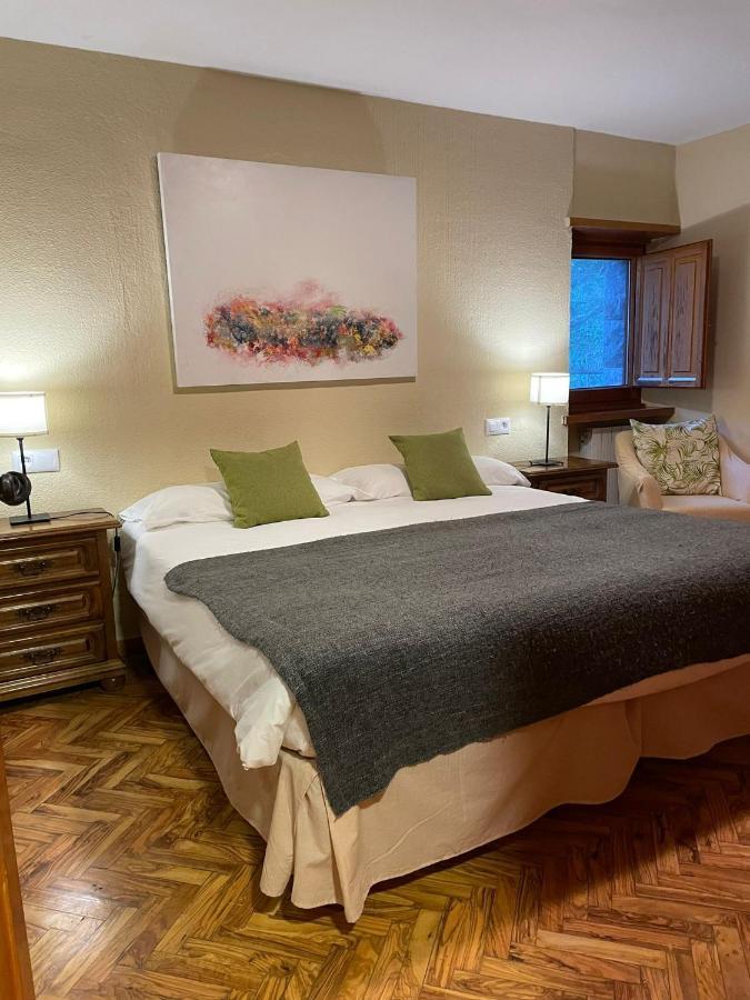 Hotel Vallibierna Benasque Buitenkant foto