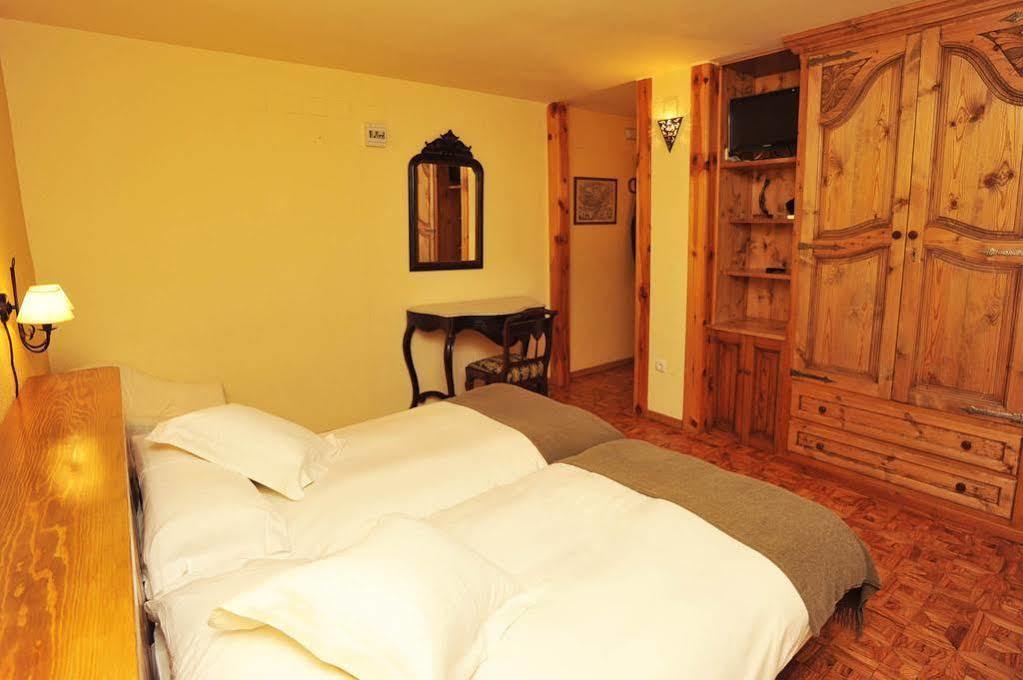 Hotel Vallibierna Benasque Buitenkant foto